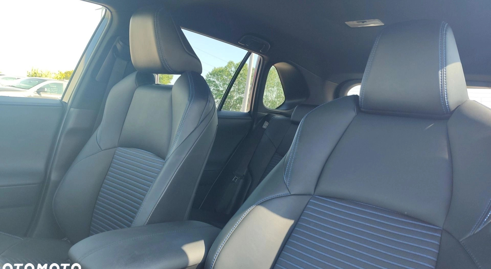 Toyota RAV4 cena 159900 przebieg: 50365, rok produkcji 2021 z Pieniężno małe 277